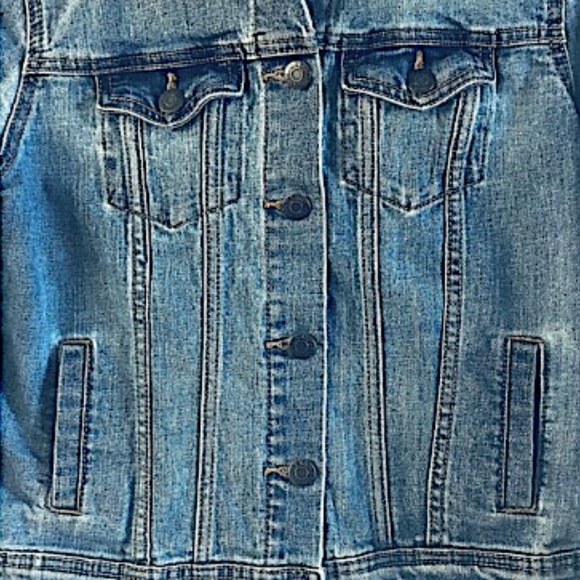 Old Navy Women's Jean Jacket Small Buttons Denim - Picture 3 of 10